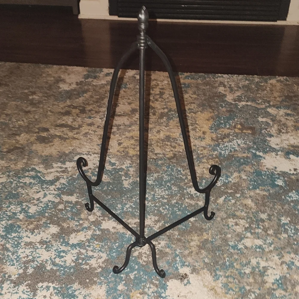 Huge Elegant Black Mahogany Metal EaselMetal Easel Stand